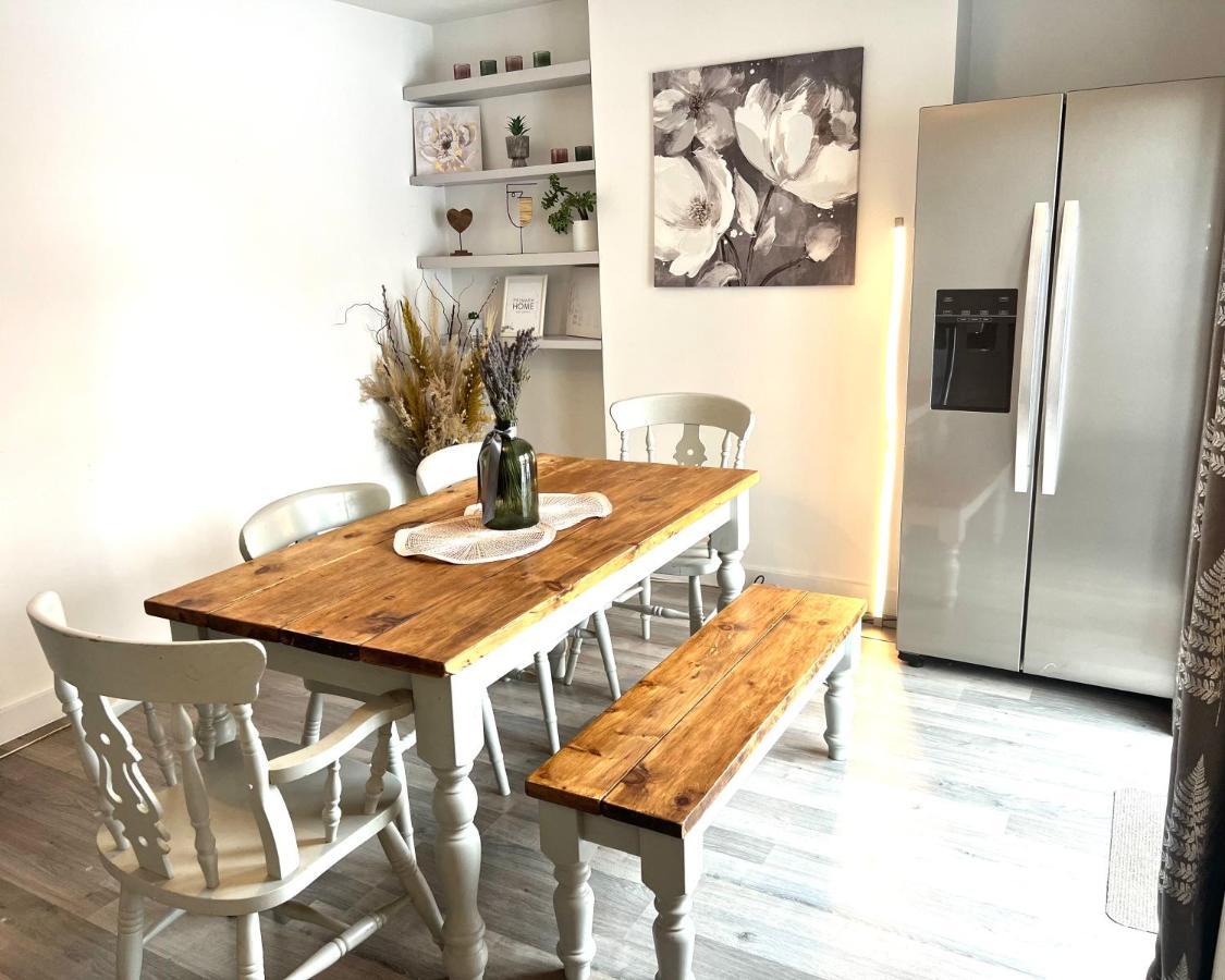 Lovely Single Room Londra Esterno foto