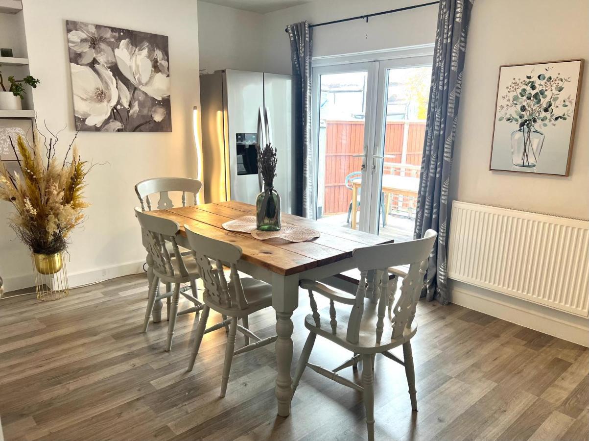 Lovely Single Room Londra Esterno foto